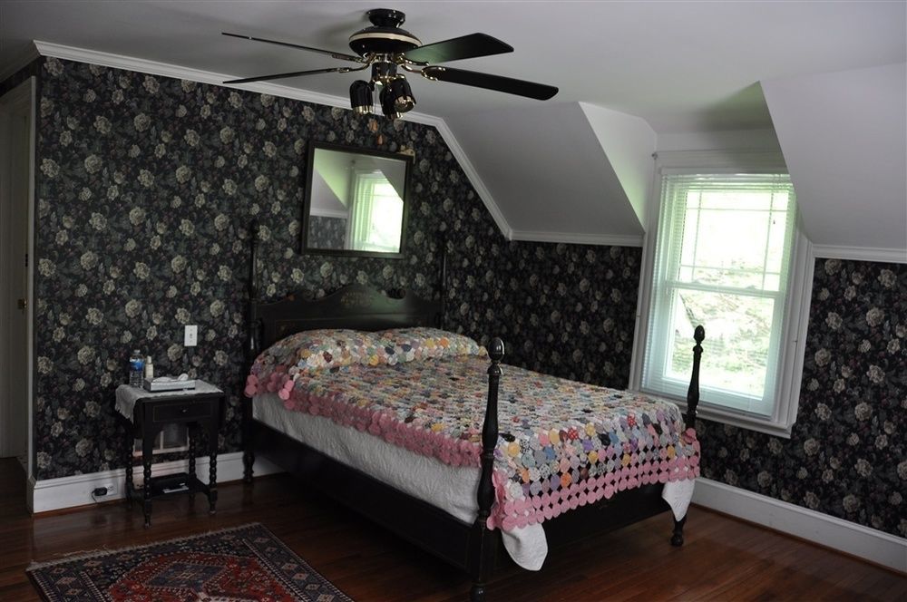 Wayne Bed & Breakfast Inn (Adults Only) Екстериор снимка