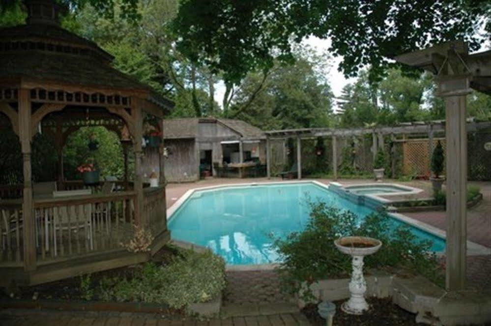 Wayne Bed & Breakfast Inn (Adults Only) Екстериор снимка